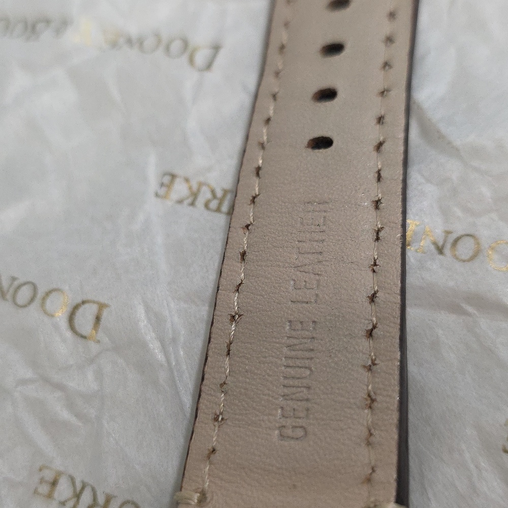 New, Dooney & Bourke Large Faced Mariner Leather Swiss Made Watch, Unisex - Picture 11 of 15